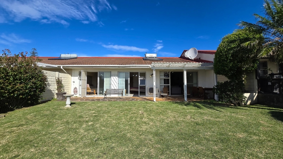 3 Bedroom Property for Sale in Gonubie North Eastern Cape